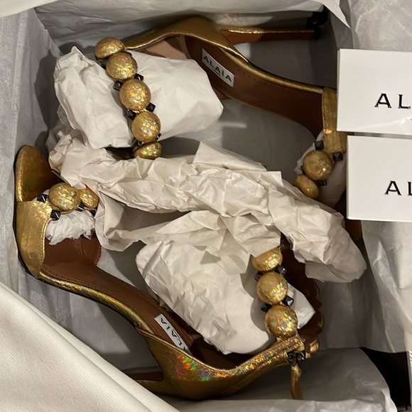 ALAÏA La Bombe 110 studded iridescent metallic elaphe sandals size 37 - Picture 5 of 16